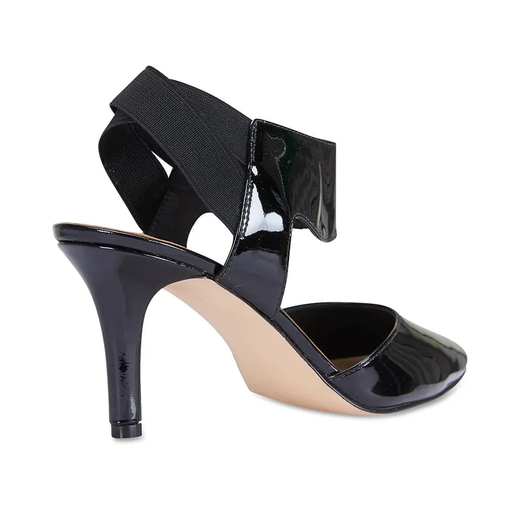 Capture Heel in Black Patent