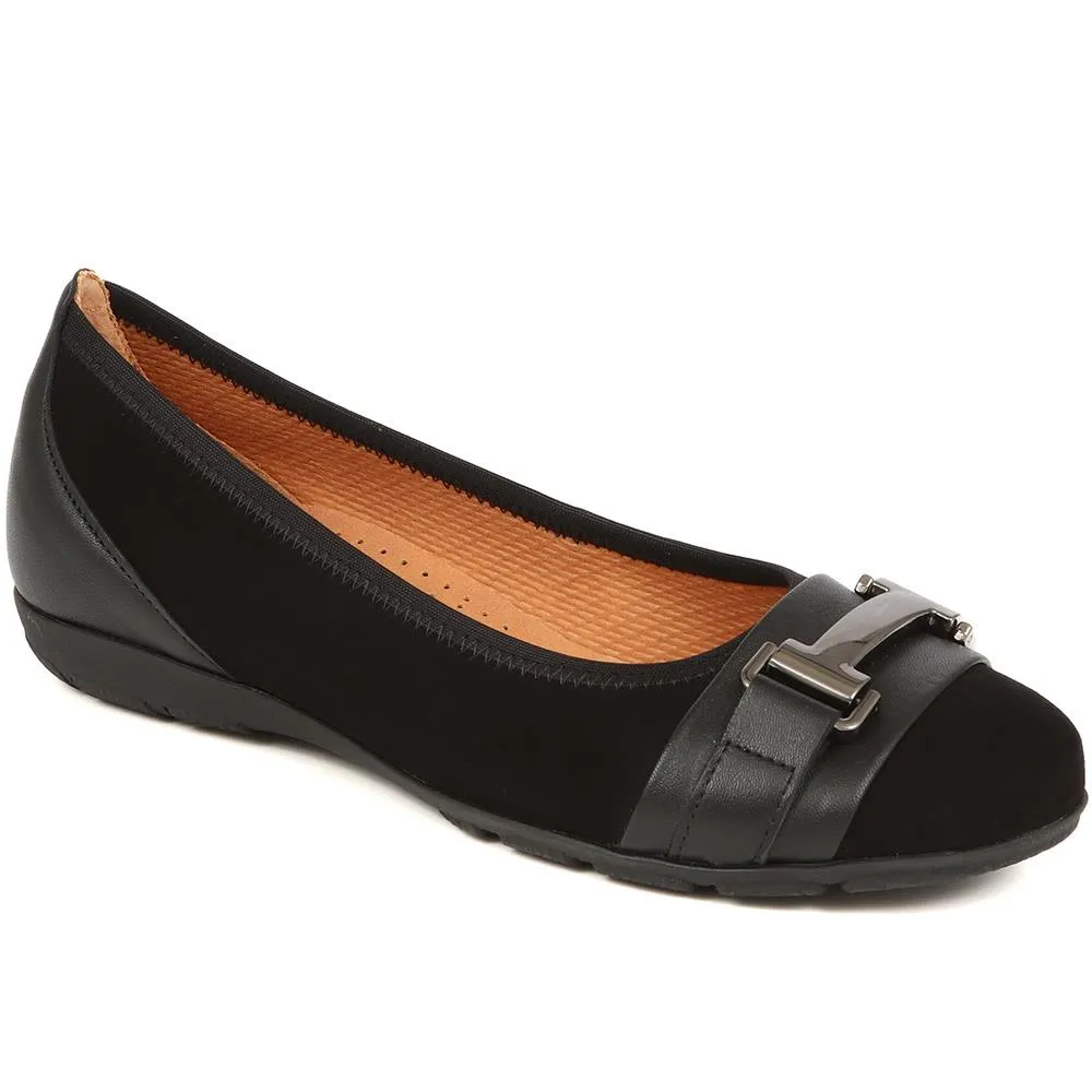 Leather Ballet Pumps  - GAB39515 / 325 067